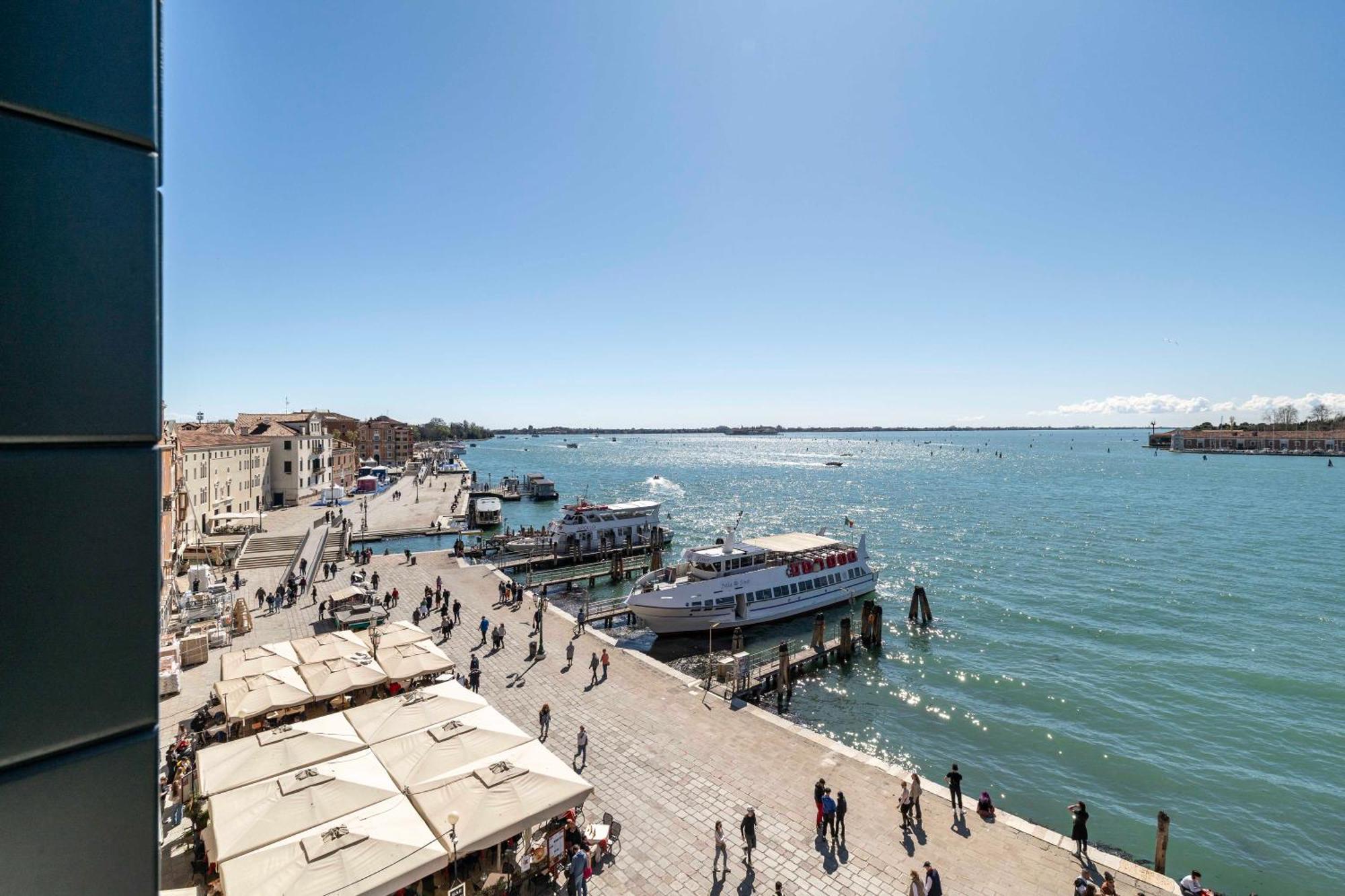 Apartamento San Giorgio View With Terrace R&r *